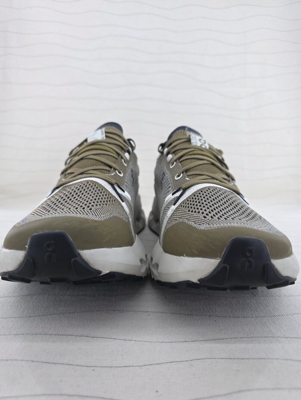 On Running Mens Cloudsurfer Trail Brown Beige Running Sneakers Shoes Size 11.5 - Picture 5 of 15